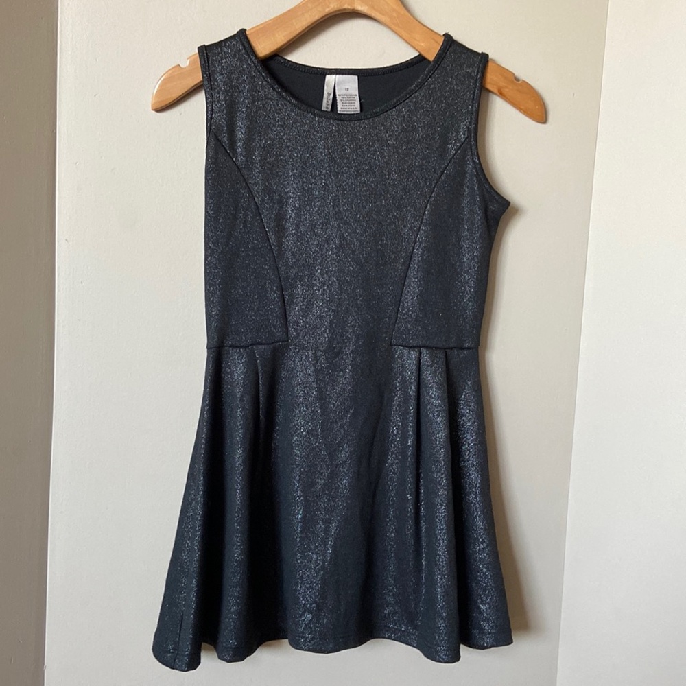 belah & codey black dress